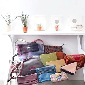 Resellers LOT Some new some used  includes what you see on picture Gucci, Coach